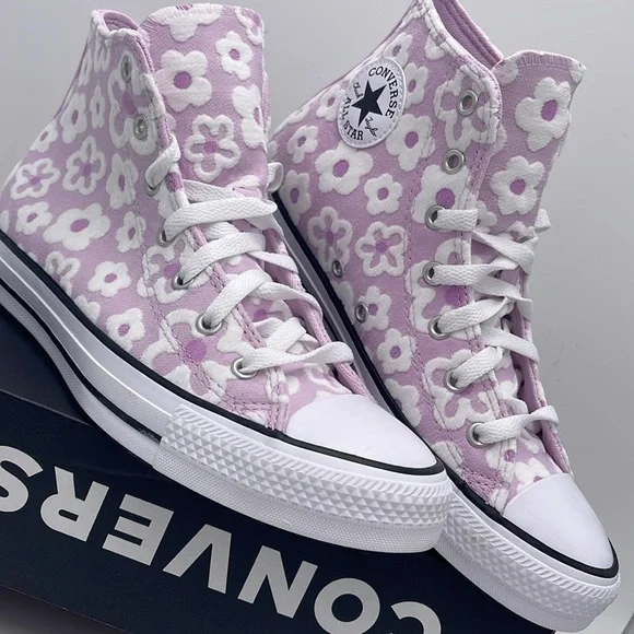 Converse WMNS A08118F
CTAS HI
STARDUST LILAC/GRAPE FIZZ.Sneakers Chuck Taylor Al - Picture 6 of 16